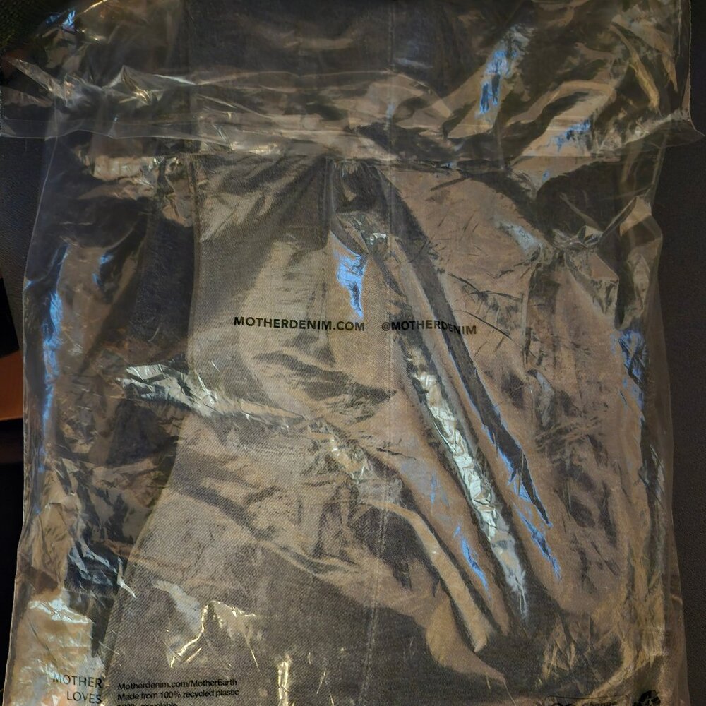 NWT Size 31 MOTHER DENIM The Weekender Jeans Wash: Wanted!